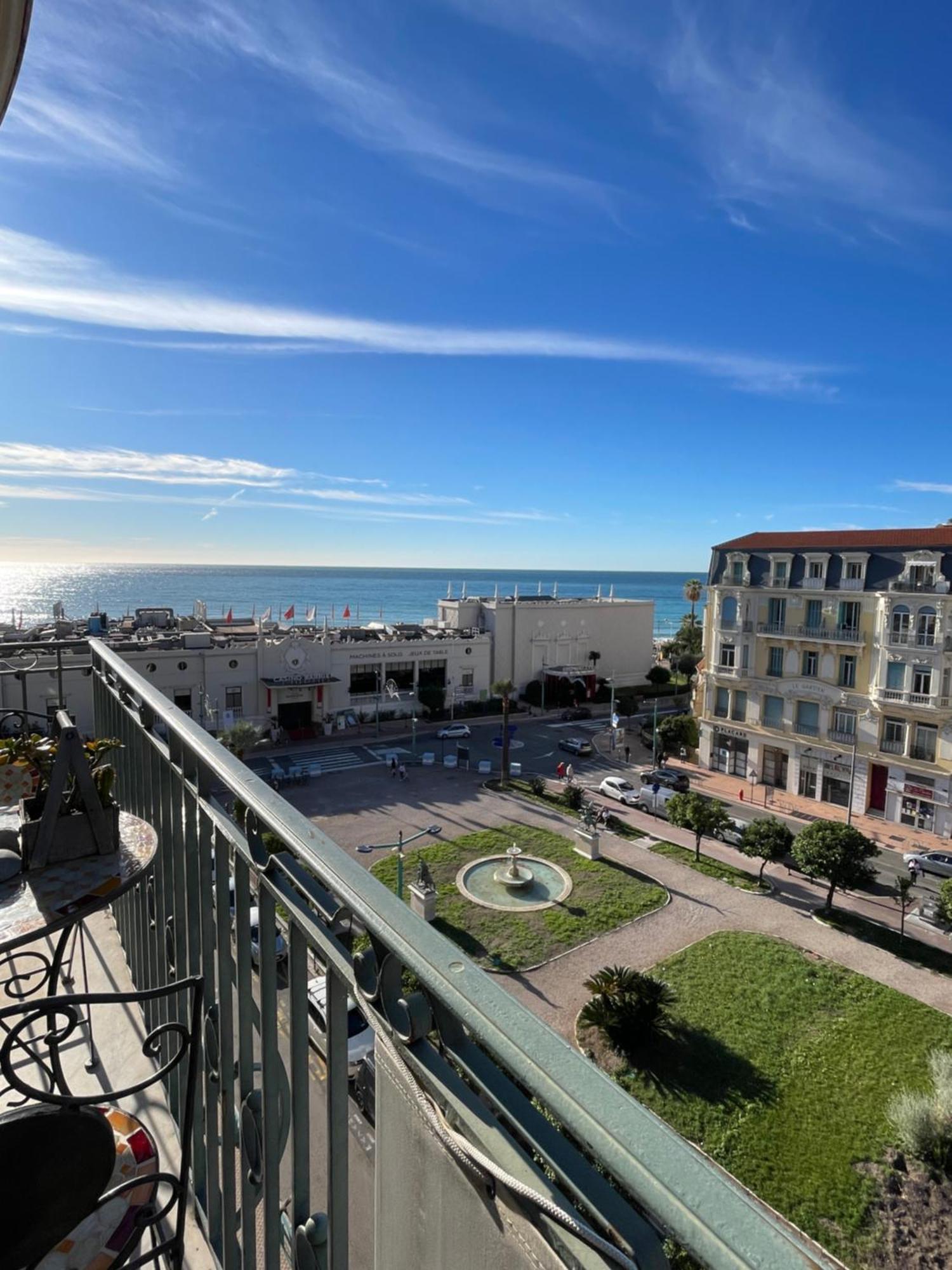 Menton Centre Vue Imprenable Sur Mer Et Jardin Bioves Exterior foto